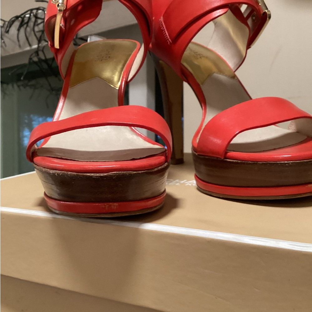 Michael Kors Becca Leather Platform Sandel in Mandarin 9M - Picture 7 of 12